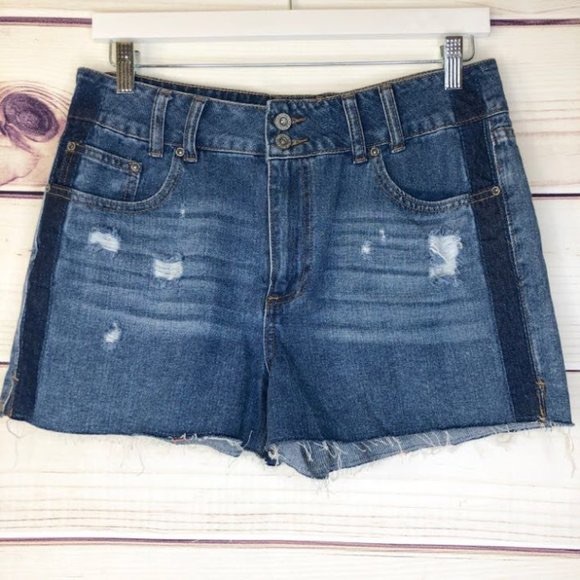 Maurices Best Seller Trixie High Rise Jean Shorts - Picture 13 of 13